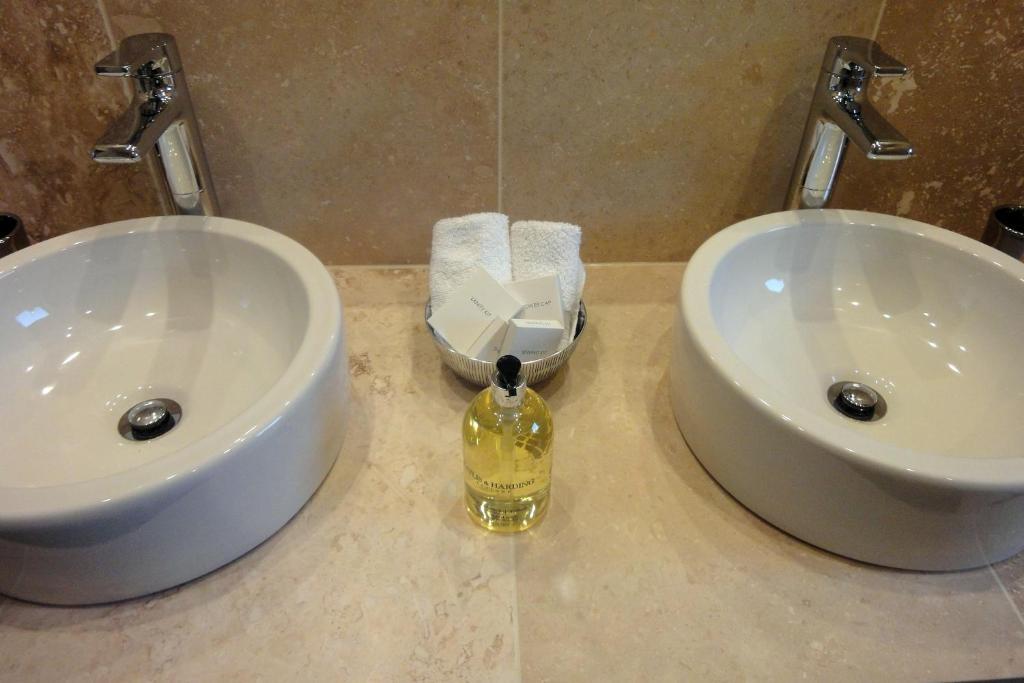 Colbost Hillstone Lodge חדר תמונה